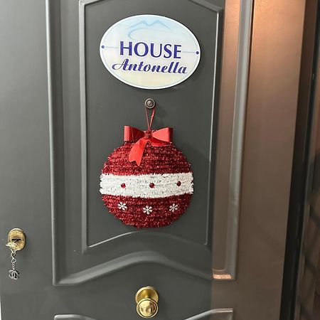 House Antonella Apartment Napoli Ngoại thất bức ảnh