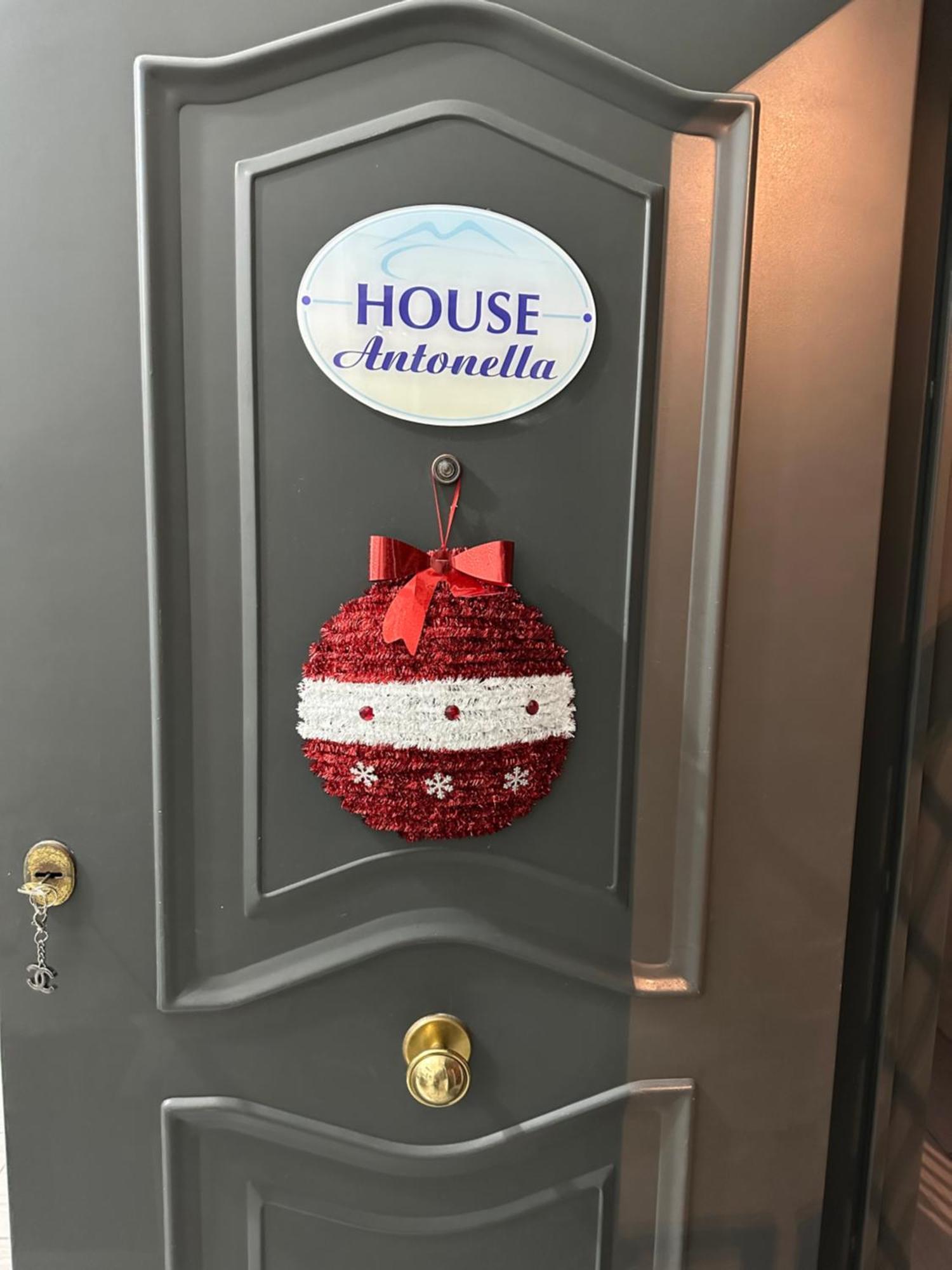 House Antonella Apartment Napoli Ngoại thất bức ảnh